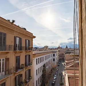 Novecento Italia